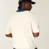 Kastiger Kurzarm-Pullover-Polo
