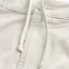 Kühle Golfshorts, die über dem Knie enden