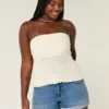 Kurvige Low-Rise-Shorts aus mittelblauem Denim