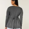 Langärmliges Babydoll-Oberteil mit Grafikprint und gerafftem Brustbereich