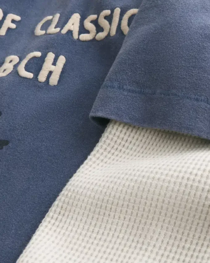 Langärmliges Surf-Logo-Grafik-T-Shirt