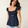Leichtes Babydoll-Oberteil aus Satin mit Bindeband