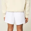 Linen-Blend-Seersucker-Shorts in mittlerer Länge