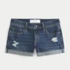 Low-Rise-Shorts aus dunkelblauem Denim mit Rissen