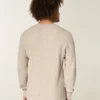 Lässiges langärmeliges Thermoshirt mit Rundhalsausschnitt