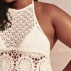 Mini-Kleid im Häkel-Stil mit Neckholder