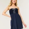 Mini-Kleid im Häkelstil, trägerlos