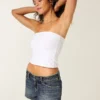 Mini-Shorts aus dunkelblauem Denim mit niedriger Leibhöhe