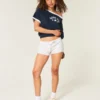 Mini-Shorts aus Fleece mit seitlichen Streifen