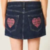 Mini-Skort aus dunkelblauem Denim mit Karomuster und Taschen