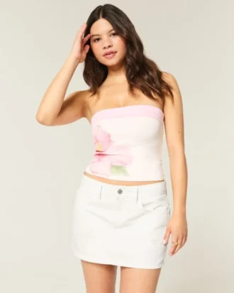 Mini-Skort aus weißem Denim mit niedriger Leibhöhe