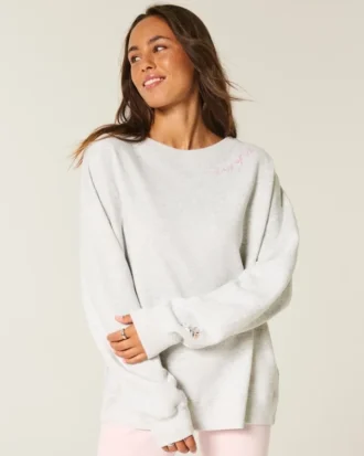 Oversized-Sweatshirt mit Schleife auf dem Rücken „Class of ’26”