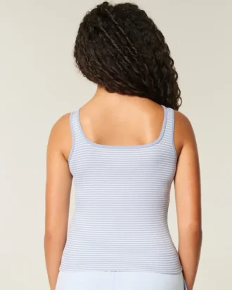 Rippstrick-Tanktop mit Rundhalsausschnitt