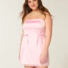Satin-Bodycon-Kleid mit Schleife und trägerlosem Ausschnitt