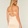 Satin-Bodycon-Kleid mit Schleife und trägerlosem Ausschnitt