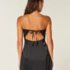 Satin-Bodycon-Kleid mit Schleife und trägerlosem Ausschnitt
