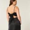 Satin-Kleid mit Schleife am Rücken