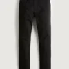 Schwarze, nicht ausbleichende Slim-Straight-Jeans