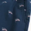 Shorts mit amerikanischem Flaggenmuster, Länge bis zur Mitte des Oberschenkels