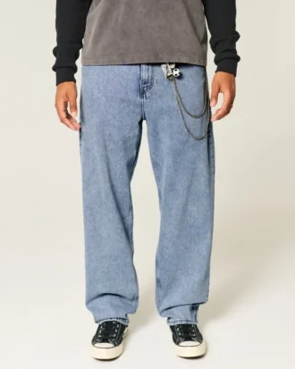 Skater-Baggy-Jeans in mittlerer Waschung