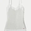 Spitzenbesetztes Layering-Top
