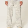 Superbaggy-Jeans im Camouflage-Look