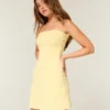 Taylor Wende-Minikleid