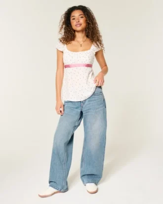 Verstellbare Taille, niedrige Leibhöhe, mittelblaue Baggy-Jeans